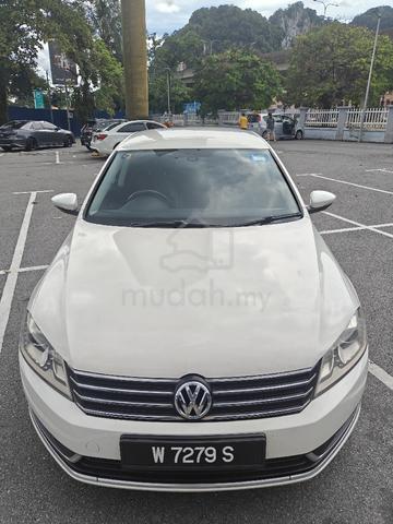 2013 Volkswagen PASSAT 1.8 TSI (CKD) (A) - 1