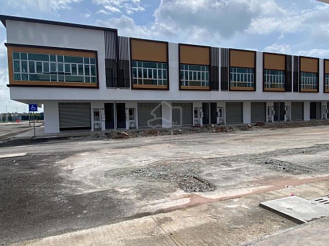 Main Road 22x70 N Lot Centrio Hub 2 Tmn Scientex Jenjarom 1