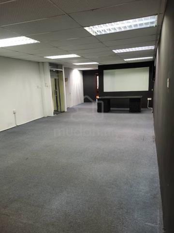 MJC Batu Kawa 1st Floor Shoplot
​ 1