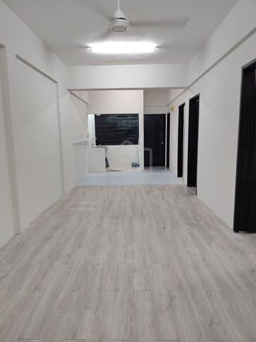 Flat Taman Bukit Segar 1