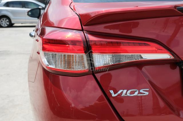 Toyota VIOS 1.5 G 1 LADY USE LOW MILEAGE LIKE NEW! - 4
