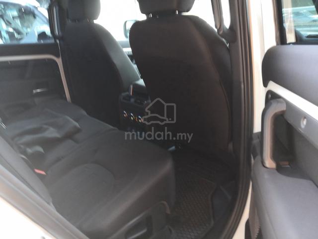 2023 Land Rover DEFENDER 2.0 110S (Black LEATHER) - 5