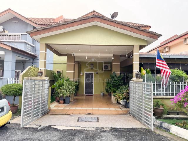 RENOVATED 2 Storey Semi-D Cluster Seksyen 6, Bandar Bukit Mahkota 1