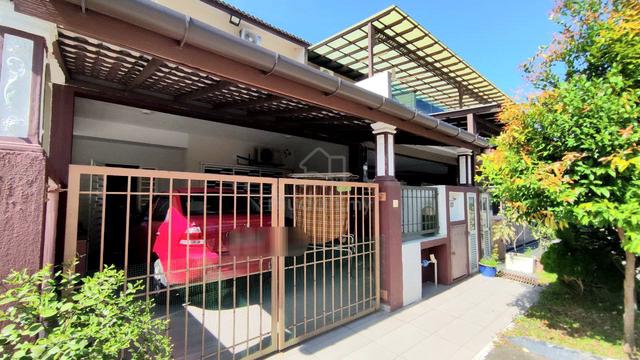2 Tingkat Tmn Jugra Indah (FREEHOLD) OPEN FACING 4