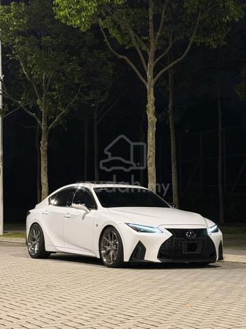Lexus IS300 T F-SPORT Rare spec/ Full red interior - 1