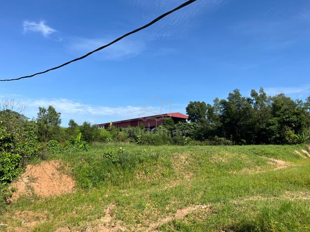 Semenyih Vacant Industrial Land-1.6 Acres,Next to LEKAS,Facing Highway 3
