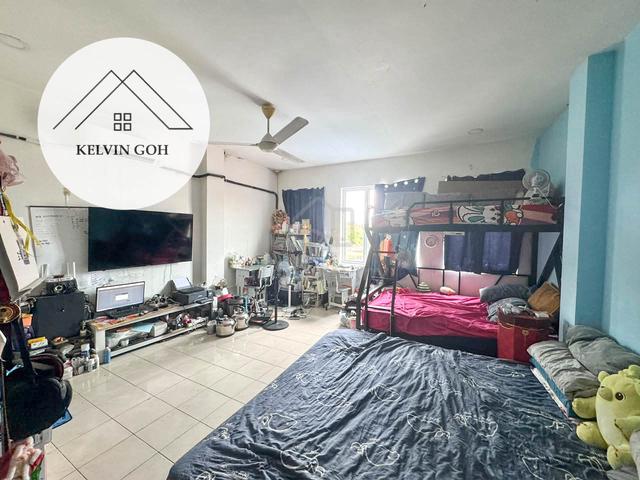 Georgetown Freehold 2-Storey Terrace 2,000 sq ft Tenanted 4 Bedrooms 1