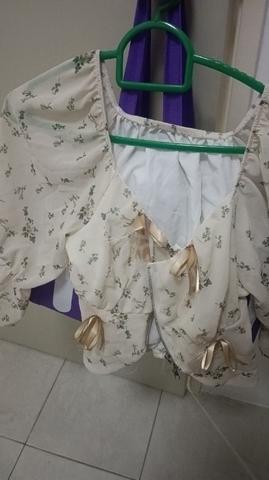 women's floral bow chiffon short sleeve puff - photo 3 of 3
