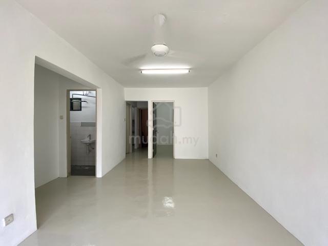Desa Mutiara Indah Apartment 1