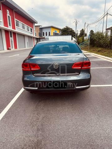 2012 Volkswagen PASSAT 1.8 TSI (CKD) (A) - 4