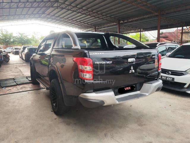 2016 Mitsubishi TRITON 2.4A 4X4 VGT ADVENTURE - 4