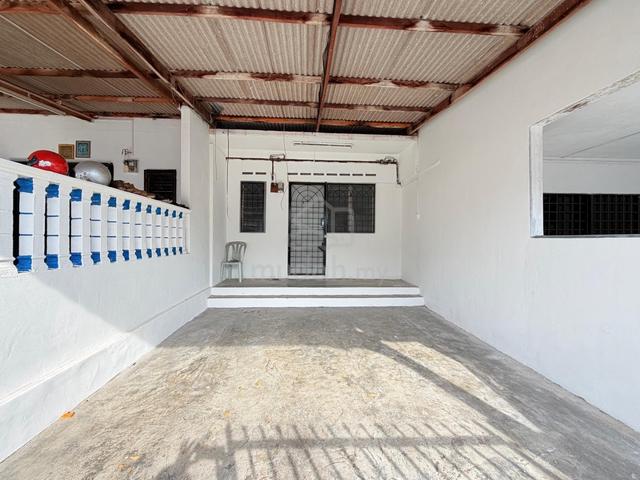 New renovation/double storey low cost /Taman Muhibbah 1