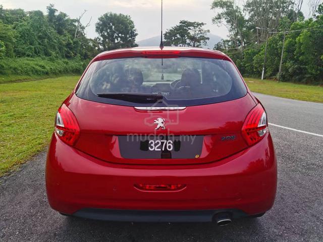2013 Peugeot 208 1.6 VTI ALLURE (A) - 5