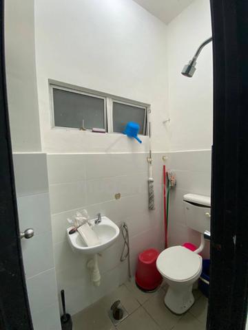 Dahlia Court Apartment (Salak Tinggi) 1