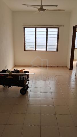 Kasturi Apartment (Bdr Tasik Permaisuri) 1