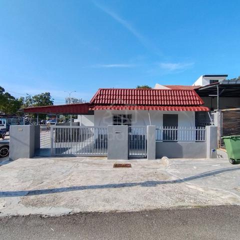 (Land 2787sf)Single storey terrace house corner lot Taman Melawati,K.L 1