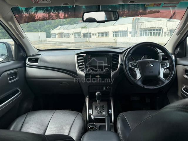 Mitsubishi TRITON 2.4 VGT A/T PREMIUM Free Warrant - 5