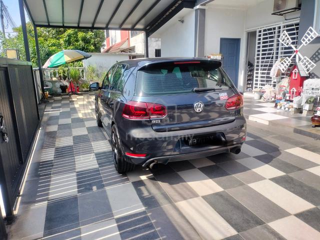 2011 Volkswagen GOLF 2.0 GTi (A) - 2