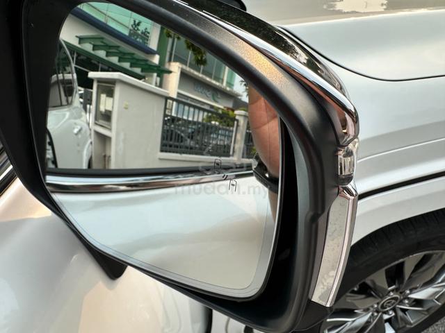 BLACK SEAT PETROL 2023 Toyota LANDCRUISER 3.5 ZX - 5