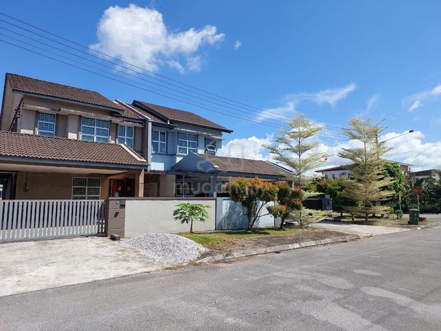 SEMII D, Double Storey, GENESIS MOYAN 1