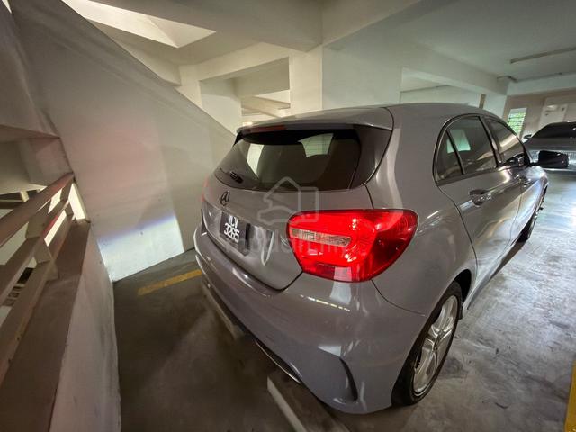2015 Mercedes Benz A180 1.6 (CBU) (A) - 2