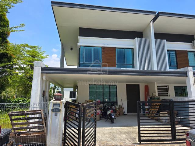 Park Residence - Terrace Corner 1
