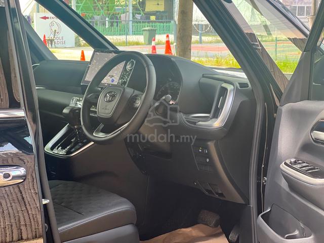 2023 TOYOTA VOXY 2.0 S-Z Modellista Body-Kit - 5
