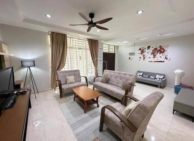 Corner Lot Seri Juru 2storey Semi-D For Rent 1
