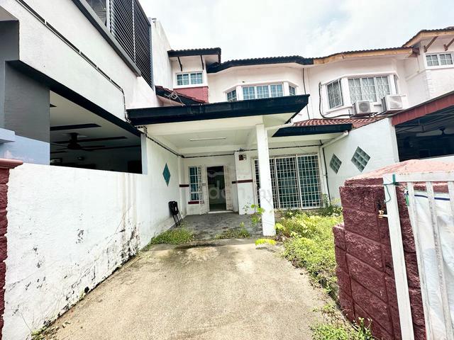 NON BUMI | FREEHOLD Double Storey House Taman Sg Kapar Indah For Sale 1