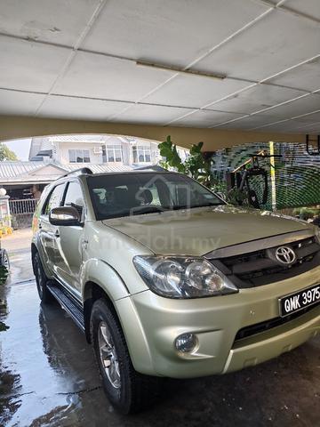 2009 Toyota FORTUNER 2.5 G TRD SPORTIVO - 1