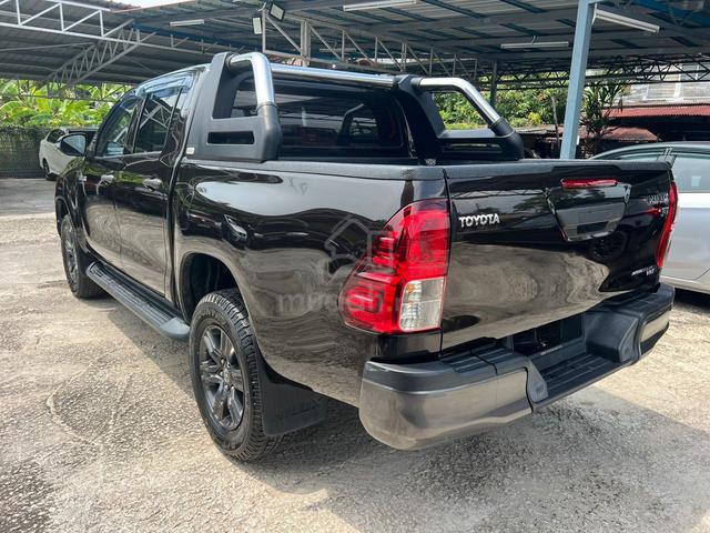 2021 Toyota HILUX 2.4 E (A) - 4