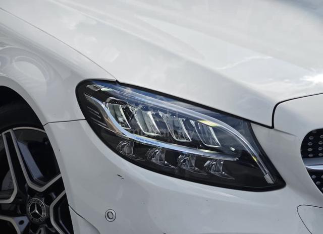 2020 Mercedes Benz C200 2.0 AMG LINE EDITION (A) - 4