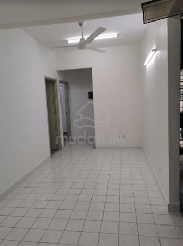 Sri Angkasa Apartment (Shah Alam) 1
