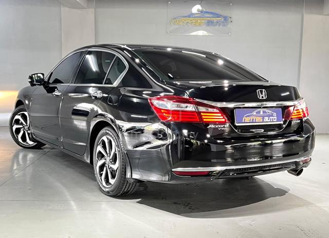 2017 Honda Accord 2.0 VTi-L / P/Start / C/Loan  - 2