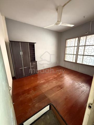Rumah Pangsa Bukit Piatu 1