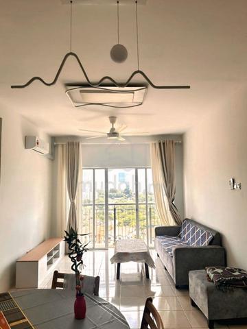 Platinum Splendor Residensi Semarak 1