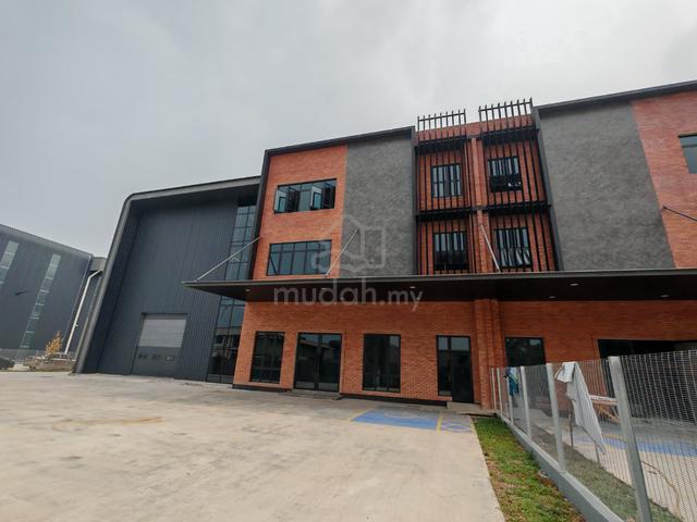 Pandamaran @ Port Klang New Semi D Factory For Rent 1