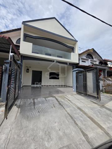 Taman Bukit Mewah Double Storey Terrace House 4bed Fully Renovated JB 1