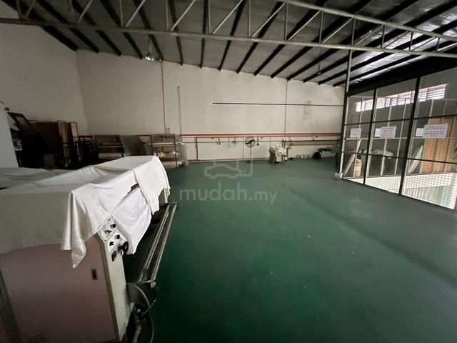 Investment / Desa Cemerlang / Semi Detached Factory / Ulu Tiram 1