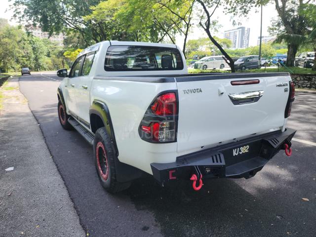 2016 Toyota HILUX 2.4 G (A) - 3