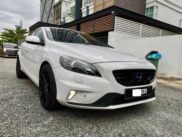 Volvo V40 2.0 T5 (A) R DESIGN BLH FULLON NICE CAR - 2