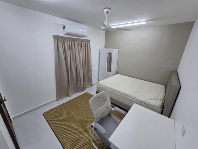 Bilik Sewa Lelaki Tengah Bandar Kuala Terengganu, free api+air+wifi 1