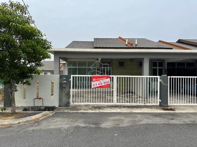 Teres 1 Tingkat - Taman Universiti Bestari - Corner Lot - Sungai Petan 1