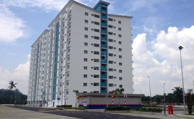 Jenderam Indah Apartment 3