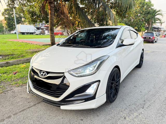 2013 Hyundai ELANTRA 1.8 PREMIUM (A) - 1