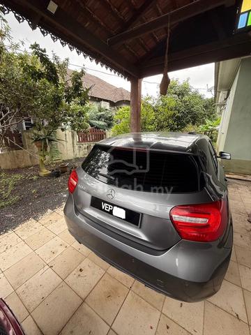 2015 Mercedes Benz A180 1.6 SPORT (CBU) (A) - 2