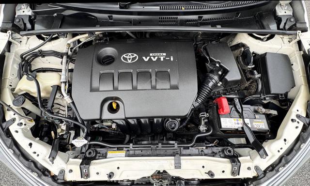 2014 Toyota COROLLA 1.8 ALTIS E FACELIFT (A) CBU - 4