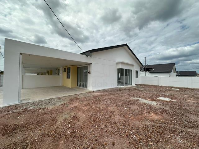 Corner lot Bukit Banyan Cassia 1 Stry Terrace Rumah Baru SubSales 1