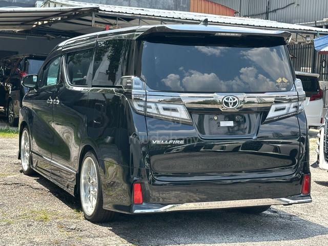 Toyota VELLFIRE 2.5 GOLDEN EYES II (A) TRD Bodykit - 3