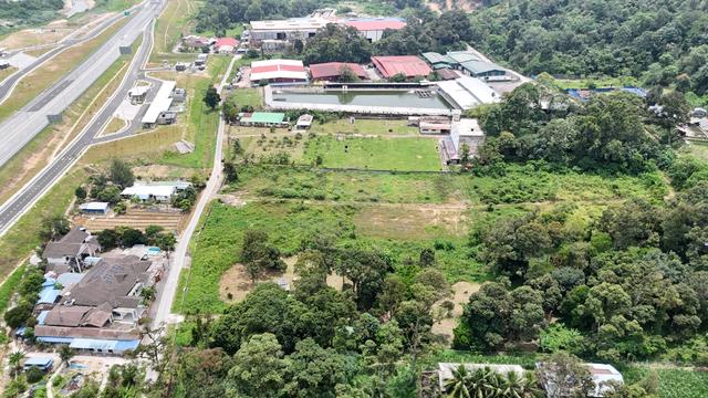 Flood free flat land in Batu 14 Hulu Langat suitable for development 1